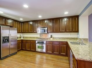 17059 Calle Trevino UNIT 3, San Diego, CA 92127