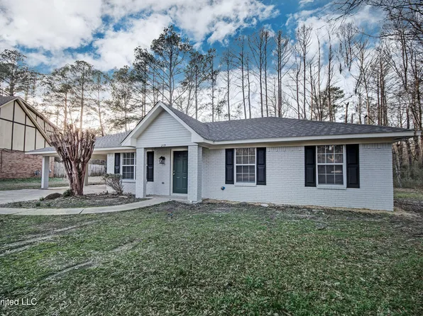 219 One Park Pl, Jackson, MS 39212
