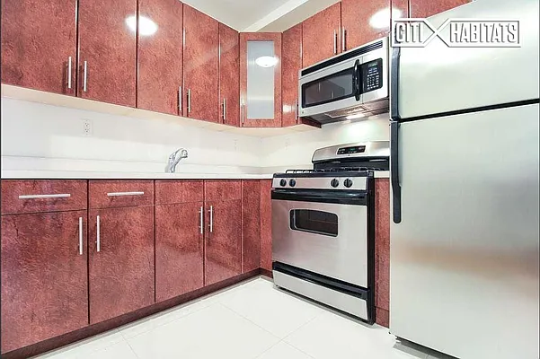 Rented by Citi Habitats | media 35