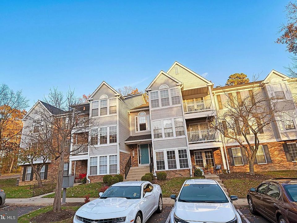 1st image of 901 Swallow Crest Ct APT G