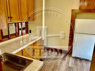 282 Sprague St, Fall River, MA 02724