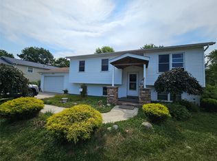 5420 Westgate Dr, Girard, PA 16417