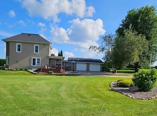 8533 County Road Vv Rd, Glen Haven, WI 53810