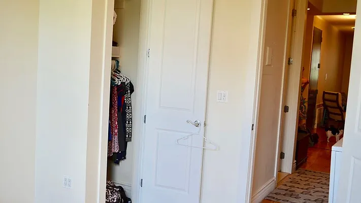 Rented by Nooklyn NYC LLC | media 31