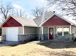 4323 Pickett St, Greenville, TX 75401
