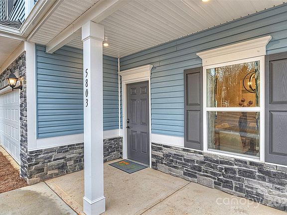 2nd image of 5803 Stephanie St
