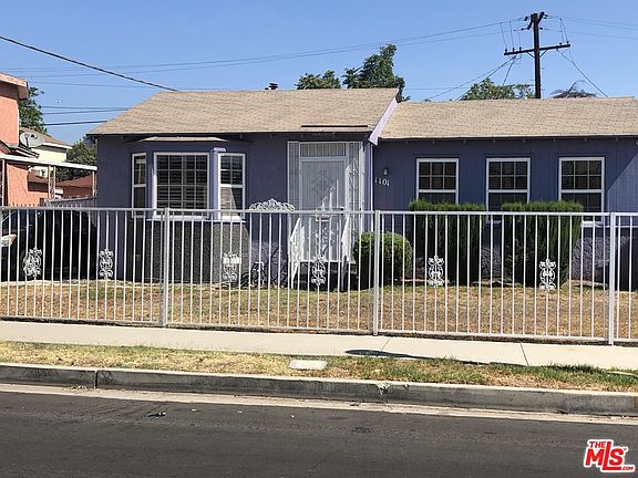 3rd image of 1101 E 118th Pl
