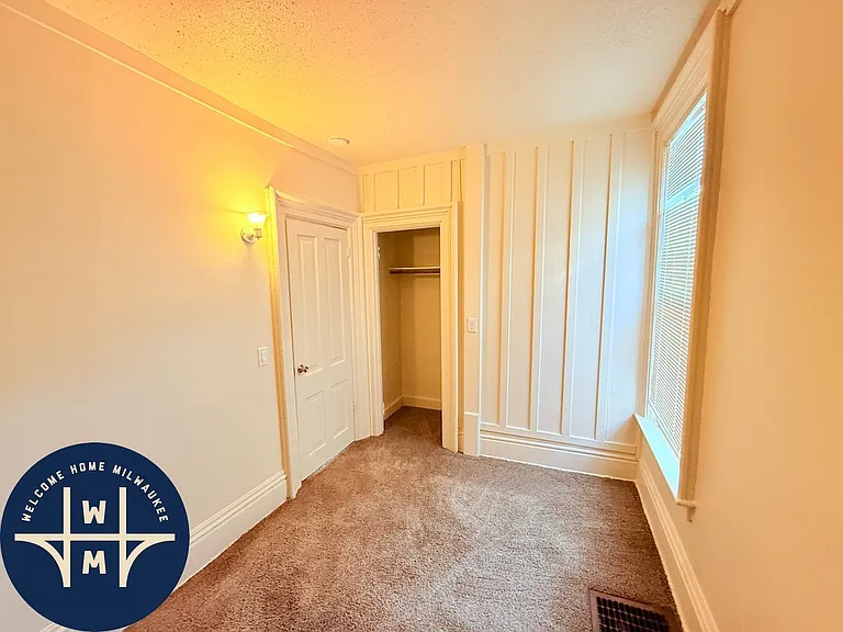 916 Grand Ave — Photo 11