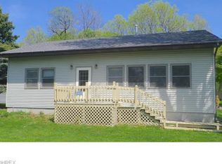 118 Pauline Ave, Kelleys Island, OH 43438