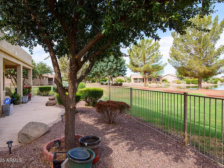 42348 W Fountainhead St — Photo 12