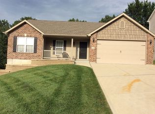 8155 Pheasant Dr, Barnhart, MO 63012