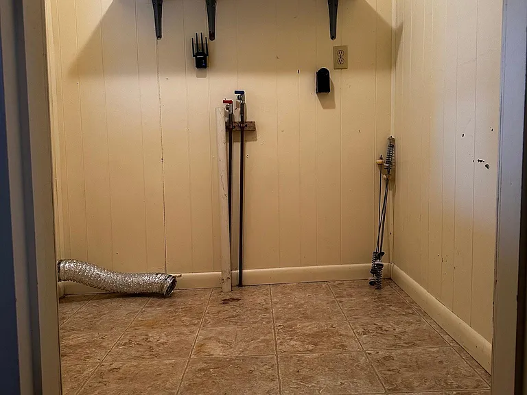 429 Defiance St — Photo 13