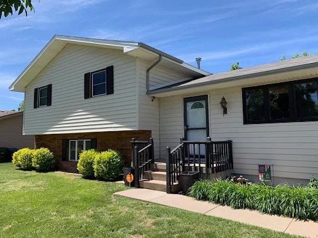 1st image of 2809 Buffalo Dr