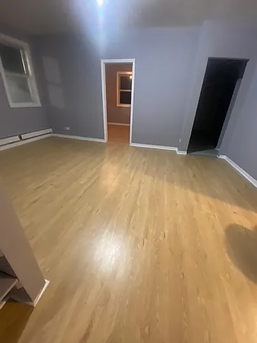662 Noble Ave #2 Photo 1