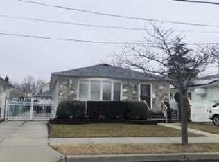 24141 148th Dr, Rosedale, NY 11422