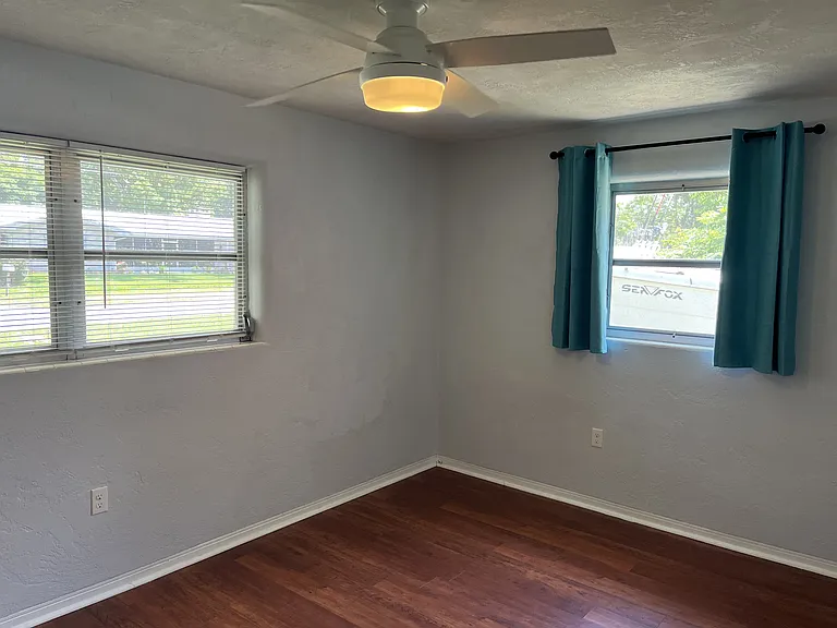 305 Trudgeon Dr — Photo 20