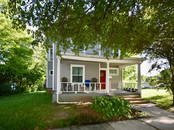 1722 Chestnut St, Rockford, IL 61102
