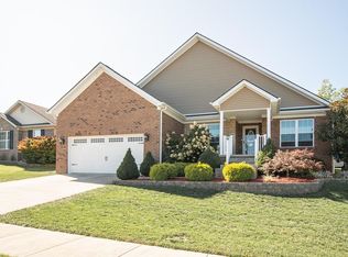 129 Lanes Run Dr, Georgetown, KY 40324