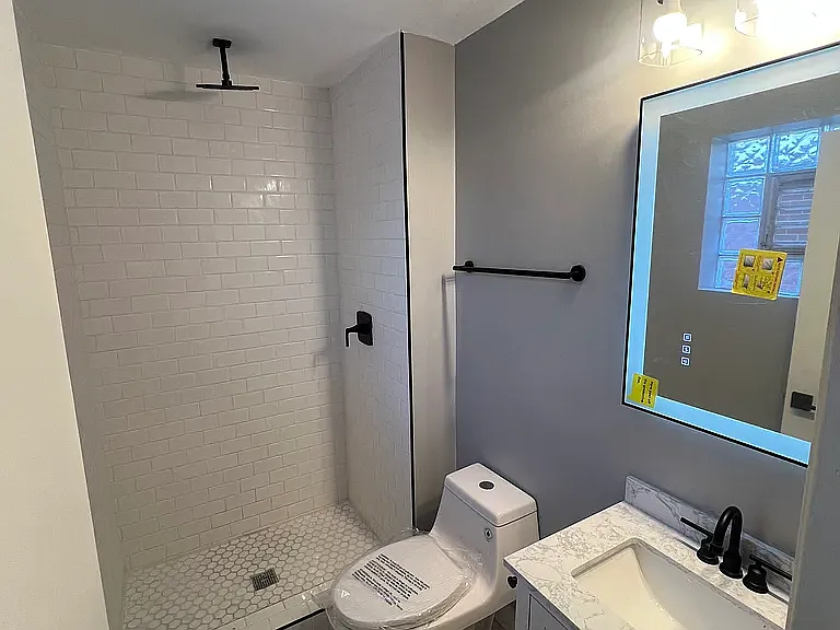 6605 W Cornelia Ave #2 — Photo 10