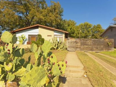 2002 Eaton Ln, Austin, TX, 78723