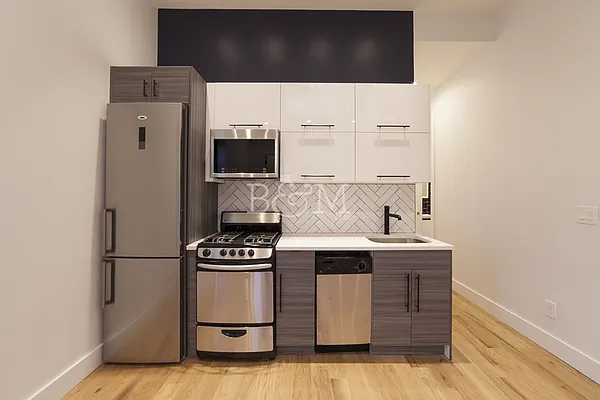 Rented by Brick&Mortar | media 45