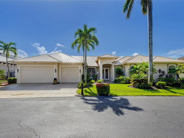 8294 SE Lagoon Dr, Hobe Sound, FL 33455
