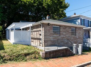 10 S Saint Clair St, Staunton, VA 24401