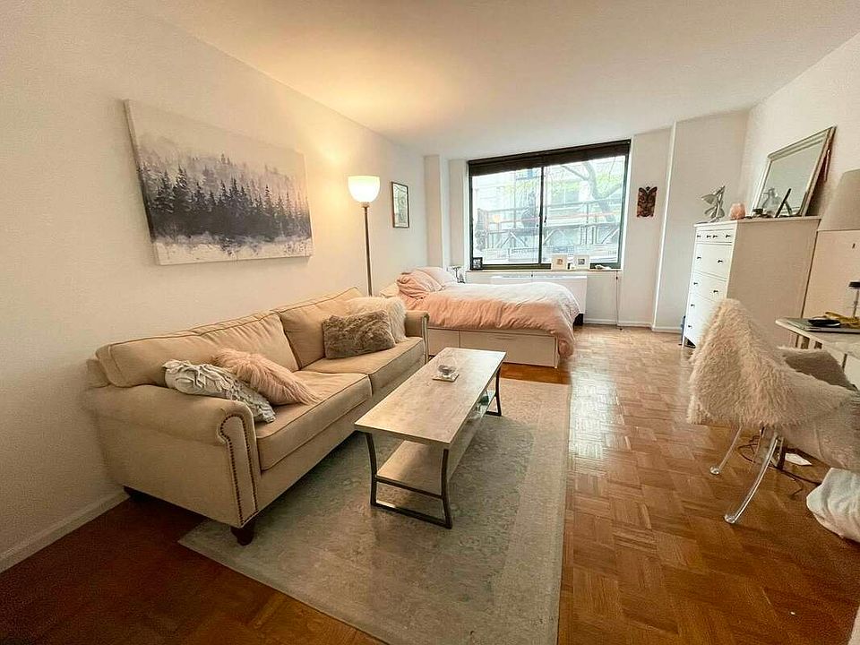 1st image of 295 Greenwich St APT 2J