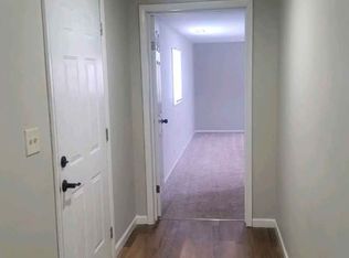 404 E Wall St, Worden, IL 62097