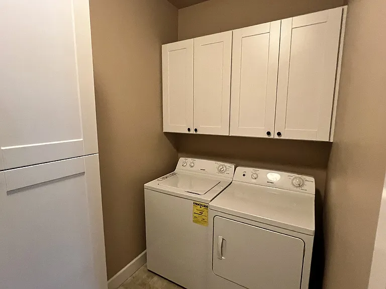 395 Ellie Ln — Photo 7
