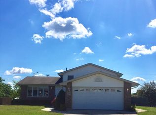 1000 Sedona Ln, Joliet, IL 60432