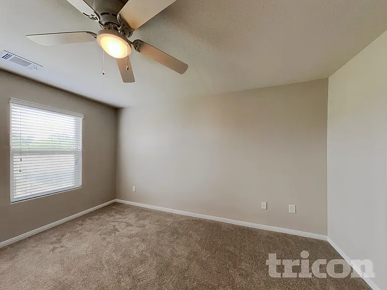 10115 Dawson Hill Ln — Photo 7