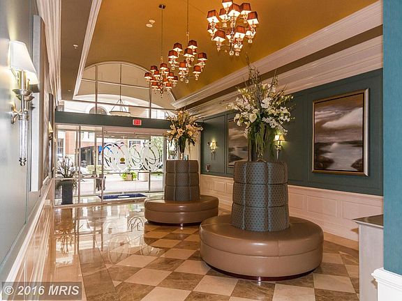 1st Floor Lobby Area