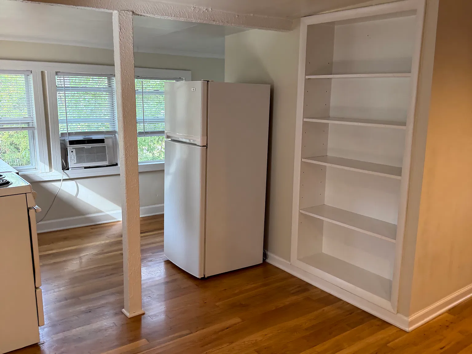 Studio, 500 sqft, $1,150 — Photo 4