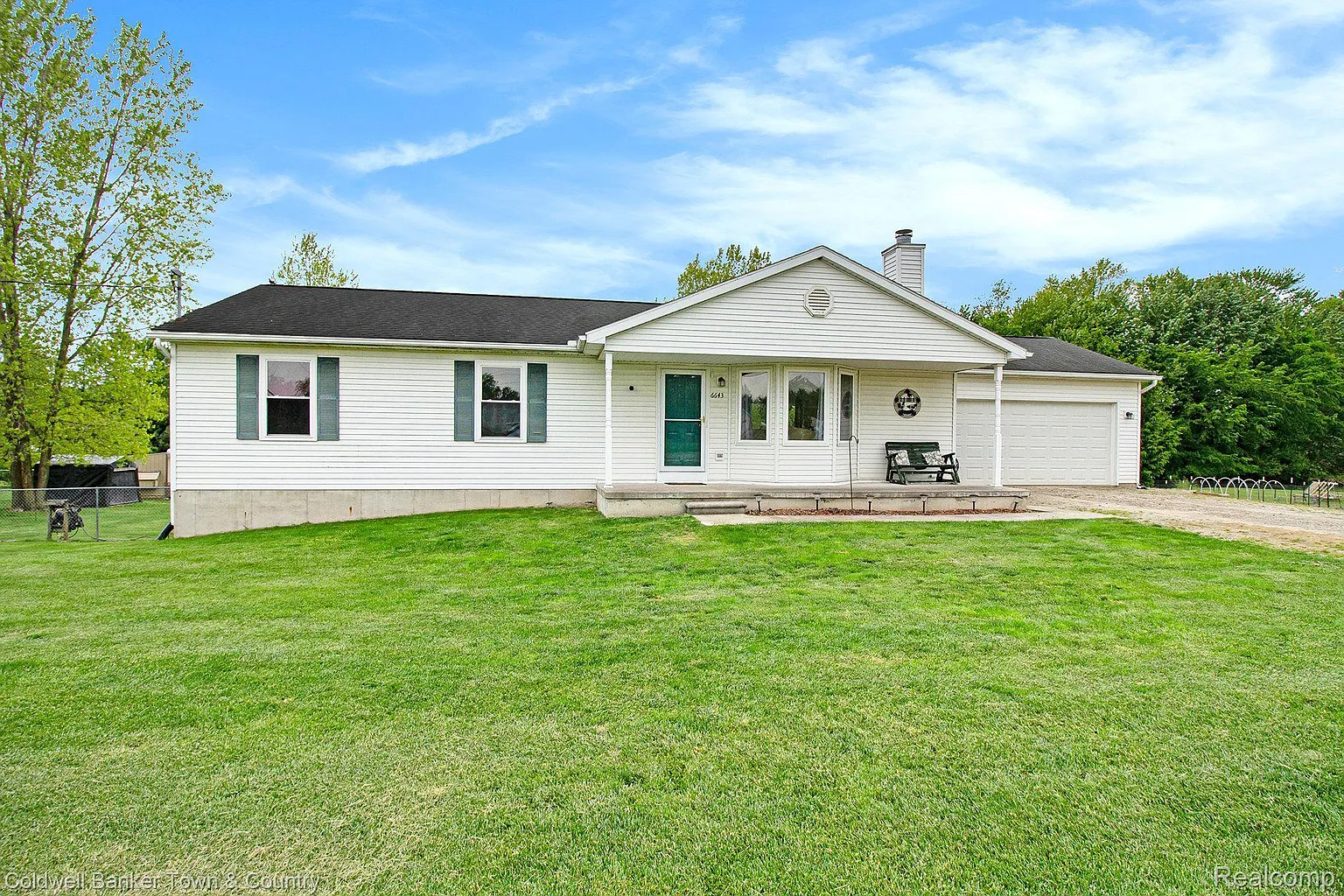 6643 Farm Ln photo 1