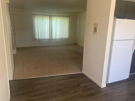 4th image of 10310 El Camino Real #9