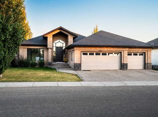 845 W 1st St SE, Three Hills, AB T0M2A0