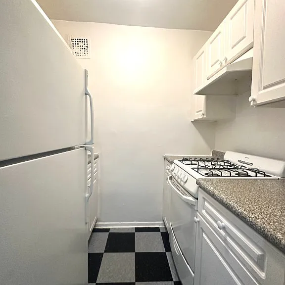 144-87 41st Ave #315 — Photo 8