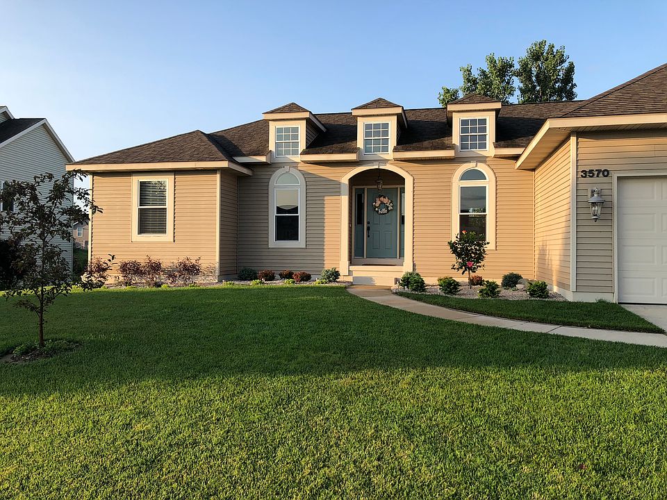 1st image of 3570 Redkey Dr SW