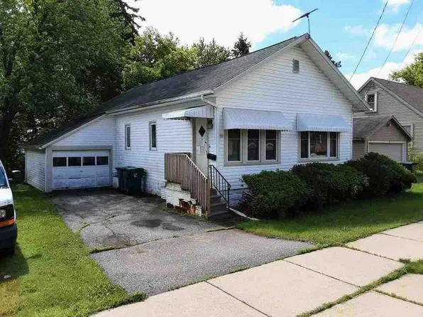 505 S Spruce Ave, Marshfield, WI 54449
