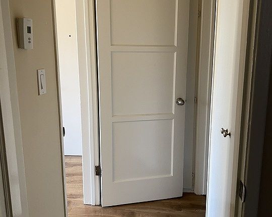 5th image of 10438 Santa Monica Blvd APT 4