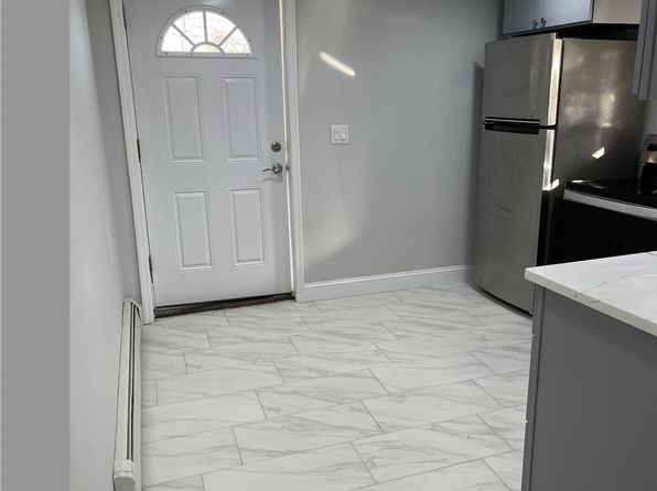 8 Ridge Rd
