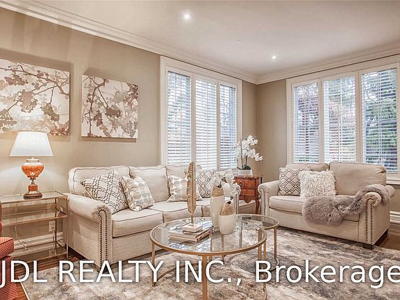 4th image of 30 Hedgewood Rd