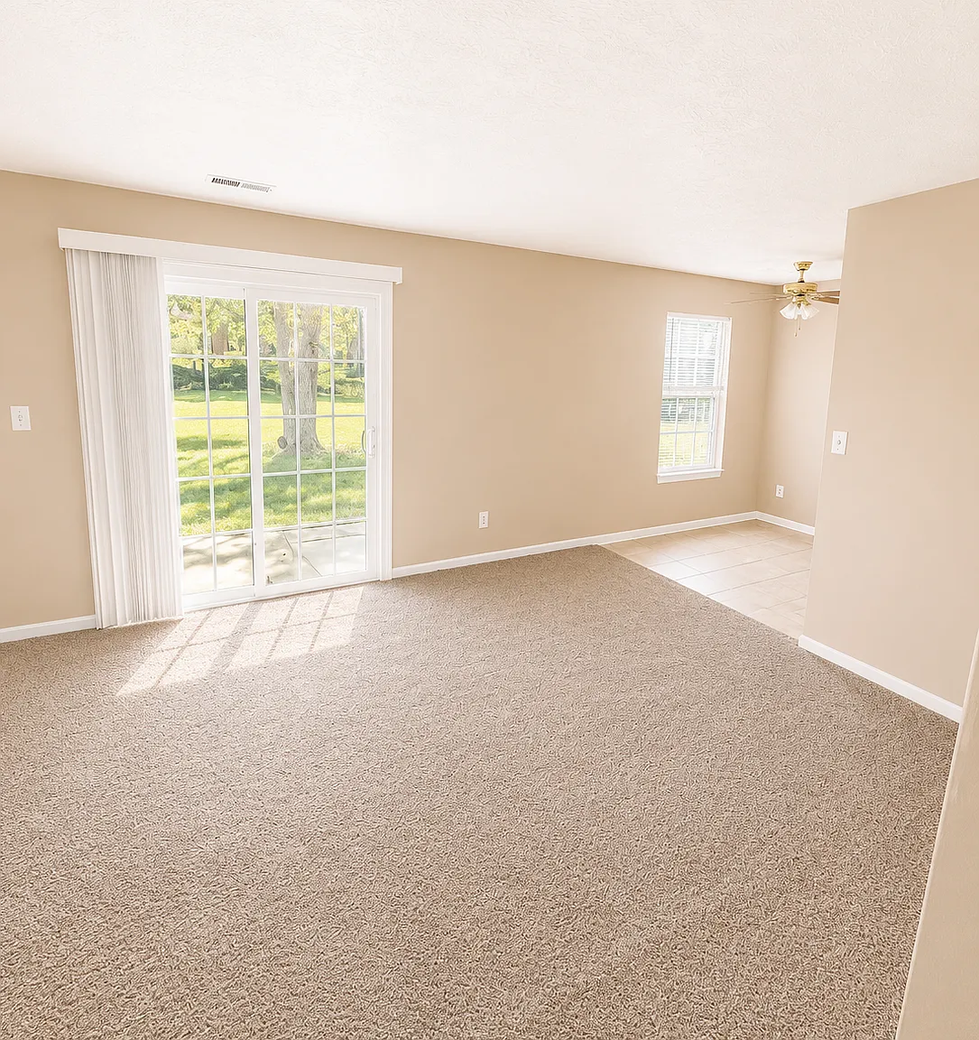 Christopher's Crossing Apartments — Photo 1