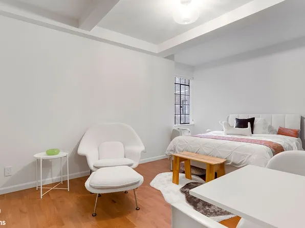 25 Tudor City Pl APT 409, New York, NY 10017