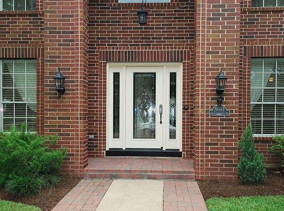 3rd image of 8003 Meadow Pond Dr