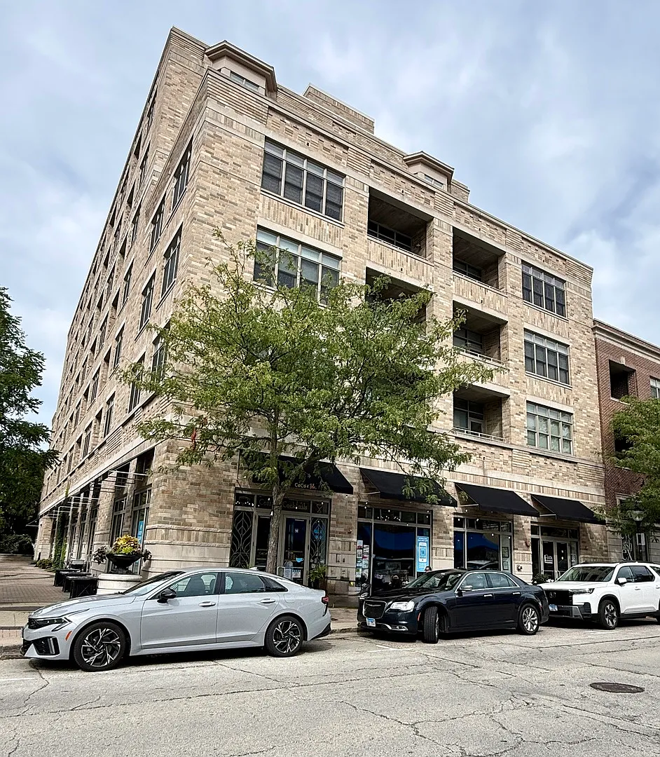 1 bed, 1063 sqft, $2,980 — Photo 1