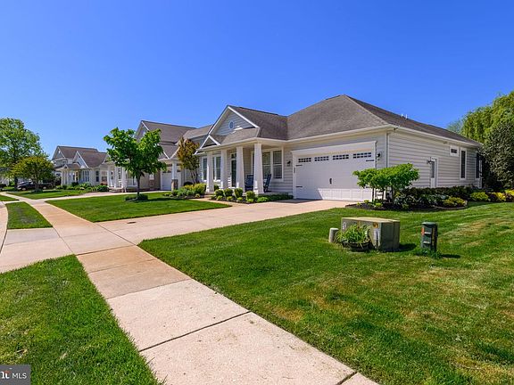 3rd image of 17367 Graceland Dr