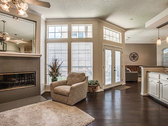 3rd image of 3717 Cromwell Dr