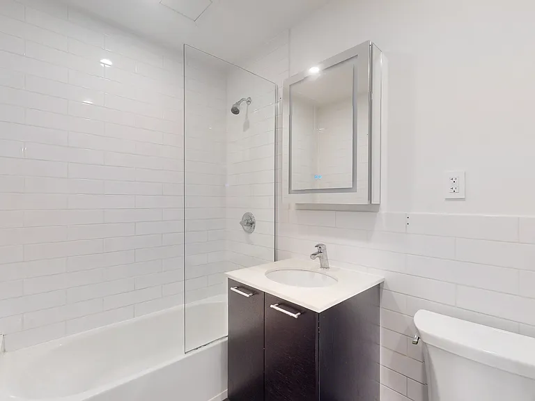 97 Grand Ave #5P — Photo 10